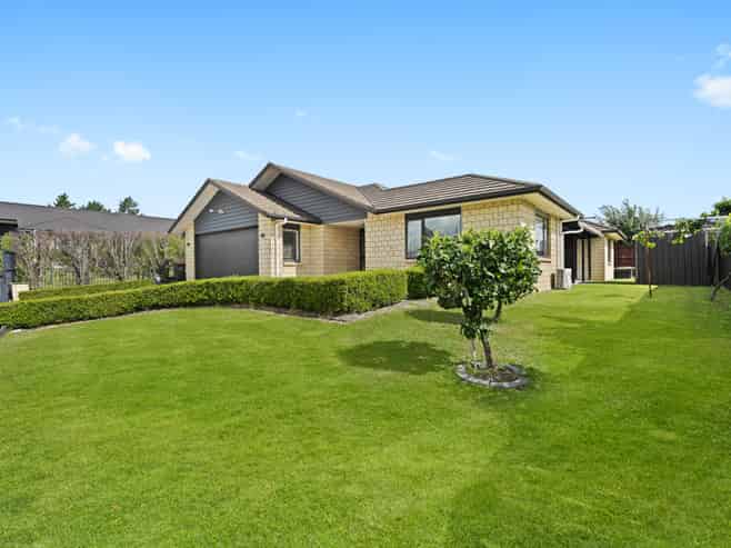 12 Te Ironui Place, Huntington