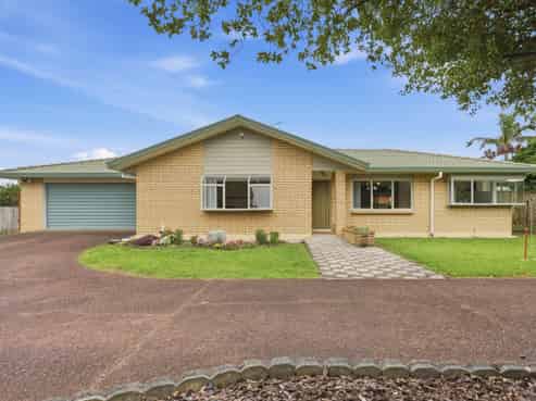 46 Frank Nobilo Drive, Golflands