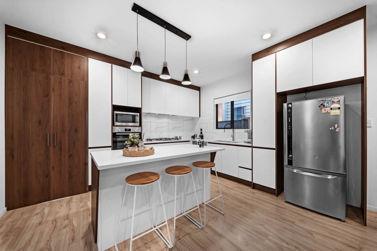 Affordable Corner Home with Private Granny Win... - Ansicht 2