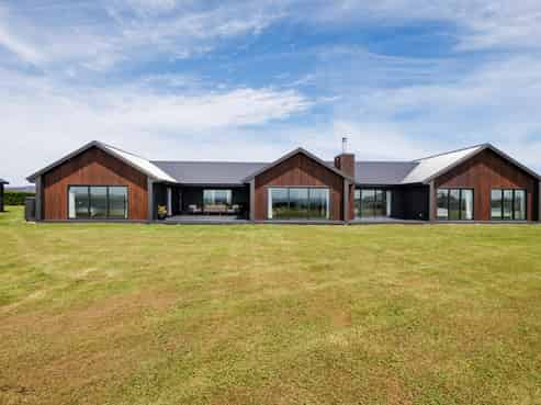 2 Mataki Lane, Halcombe