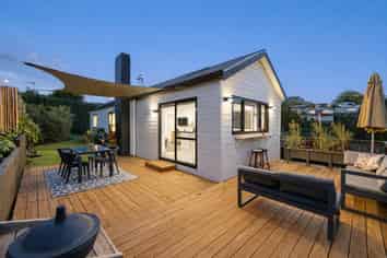 2 Fergusson Way, Judea