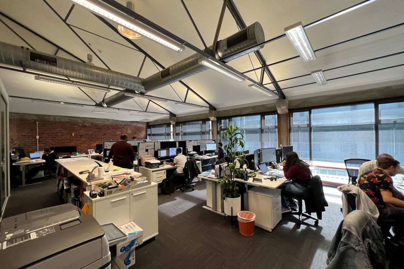 DREAM OFFICE ON DAVIS CRESCENT - Vista 5
