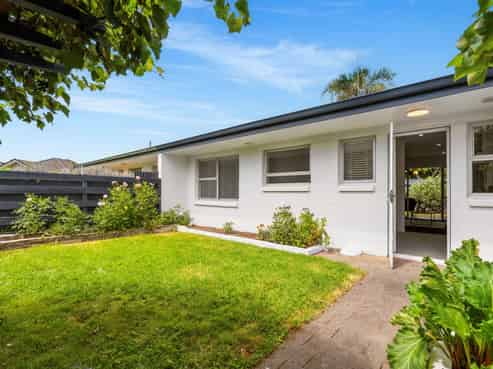 2/30 Gobray Crescent, Mount Maunganui