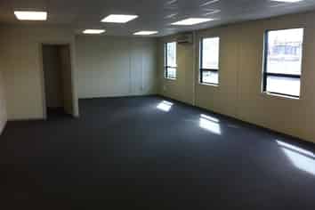 High Profile Industrial Unit | 387 m2