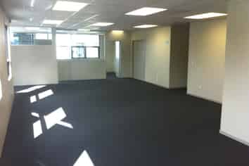 High Profile Industrial Unit | 387 m2