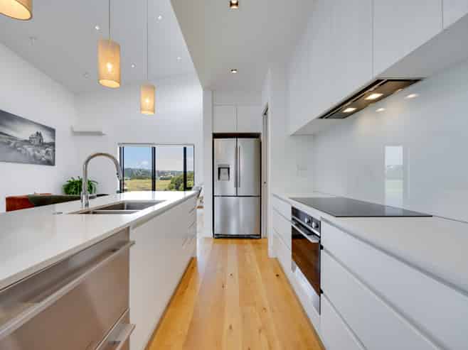 16 Catalina Bay Drive, Hobsonville