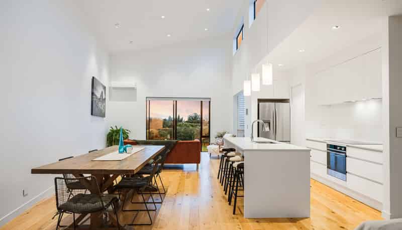 16 Catalina Bay Drive, Hobsonville