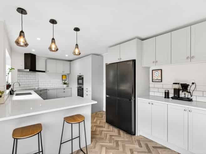 4 Hyatt Grove, Greenmeadows