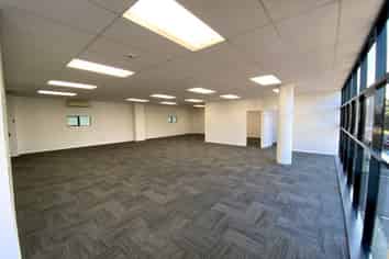 Penrose Showroom & Warehouse | 590 m2