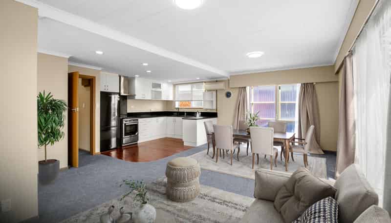 303A Devon Street West, New Plymouth Central