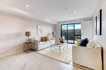 27-37 Awhi Way, Karaka