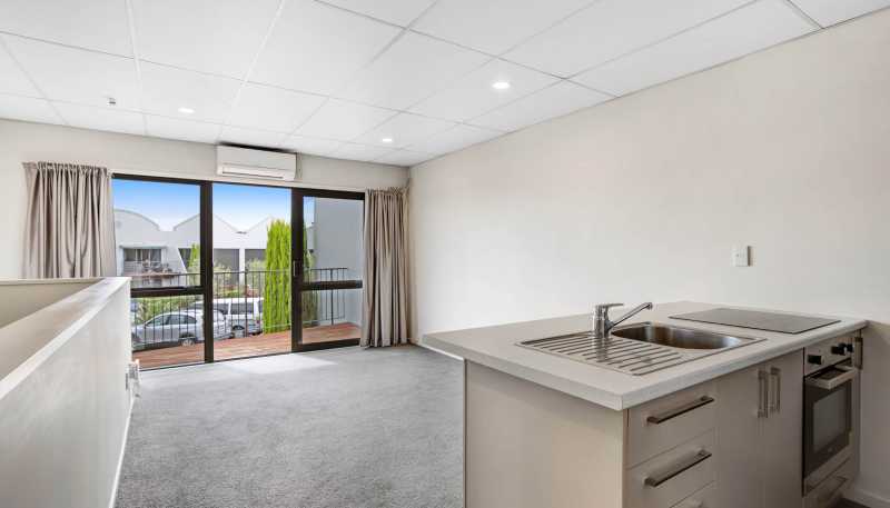 Unit 18/10 Airborne Road, Albany