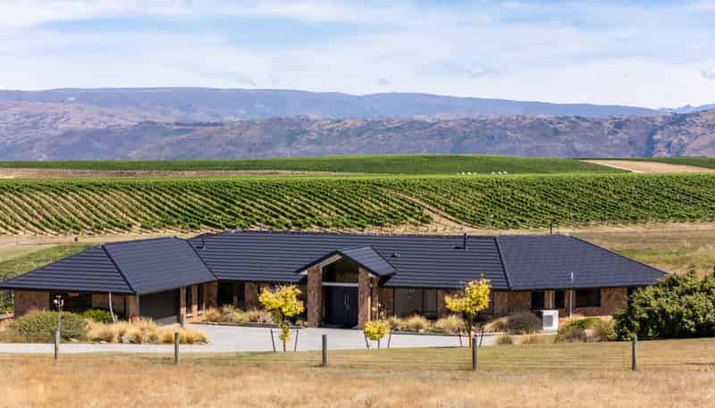 317 Golden Road Springvale, Alexandra