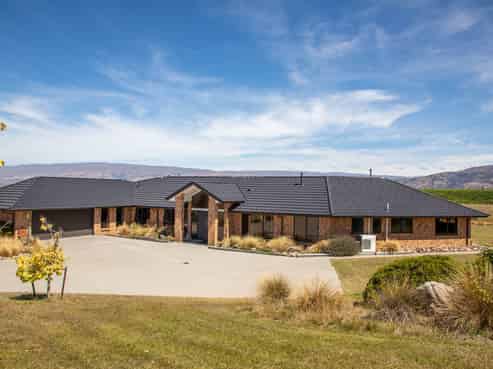 317 Golden Road Springvale, Alexandra