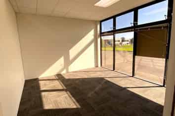 High Profile Penrose Unit | 420 m2