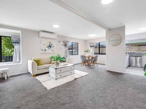 53A Frank Nobilo Drive, Golflands