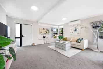 53A Frank Nobilo Drive, Golflands