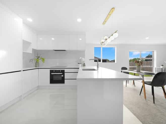 57 Castlefinn Drive, Manurewa