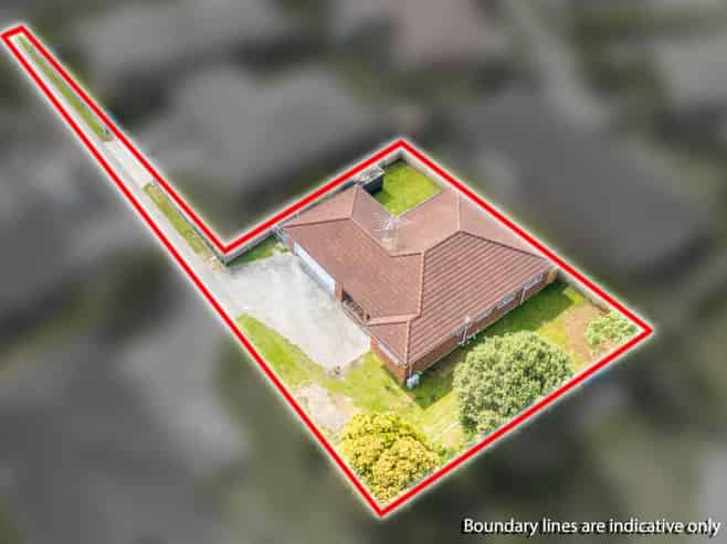 57 Castlefinn Drive, Manurewa