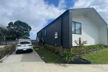 141C Bucklands Beach Road, Bucklands Beach