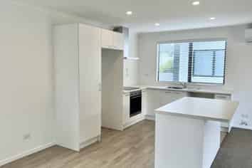 141C Bucklands Beach Road, Bucklands Beach