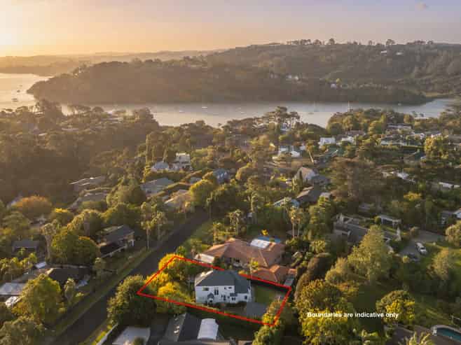 16 Waipuia Place, Greenhithe