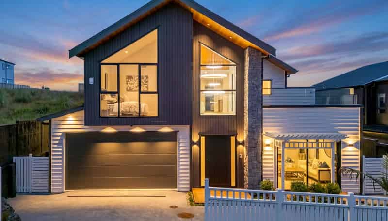 65 Kumukumu Road, Long Bay