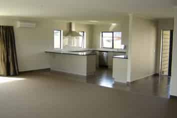 23 Gandalf Cr, Paraparaumu