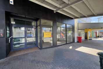 Retail in Marsden Village