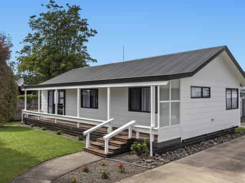 1/13 James Street, Whakatane