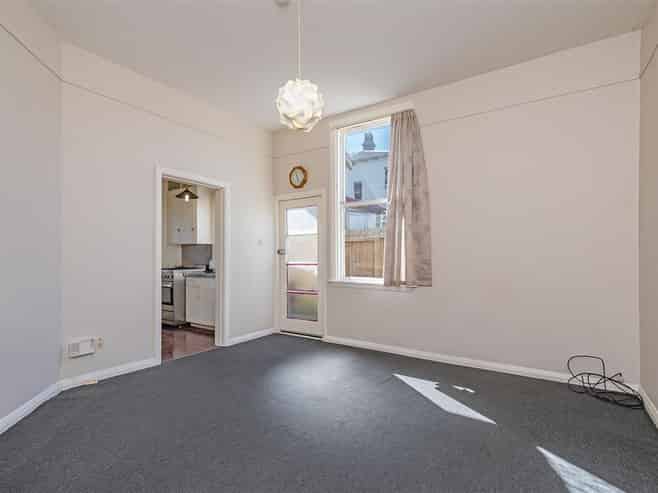 2/8 Howard Street, Mount Cook