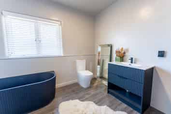 168 North Street, West End