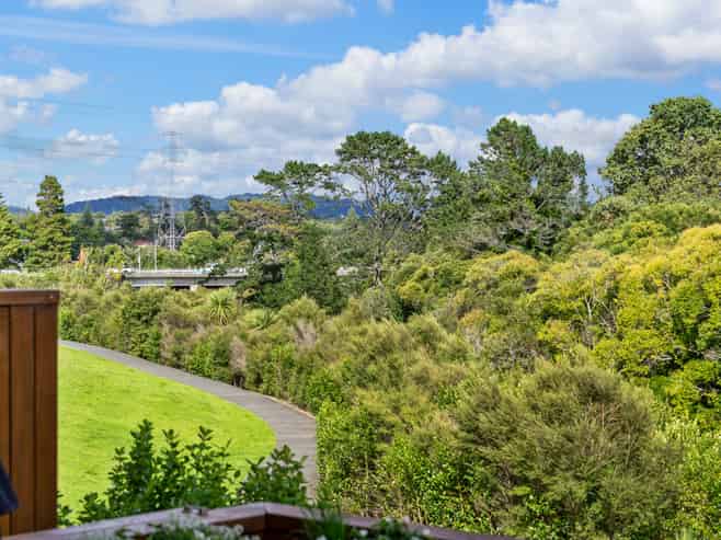 5 Tamora Lane, Avondale