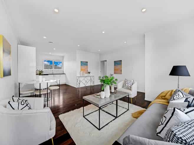 2/346 Richardson Road, Mount Roskill