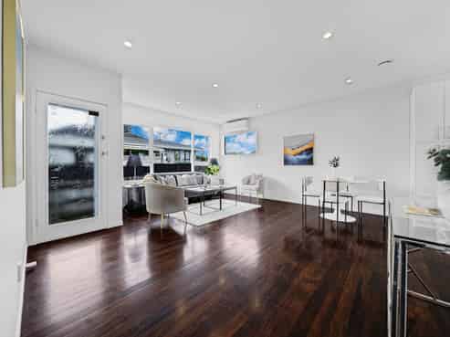 2/346 Richardson Road, Mount Roskill