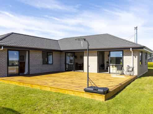 13 Wai Terrace, Wharewaka