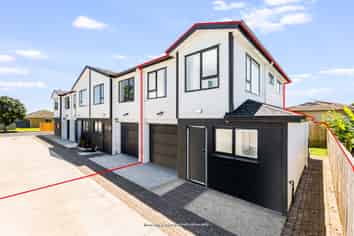 4D Templeton Place, Clendon Park
