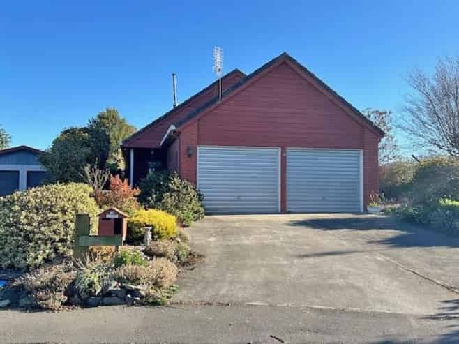 10 Kowai Pl, Amberley