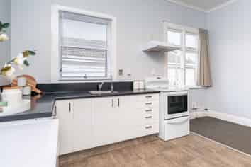 32 Bernard Street, KENMURE