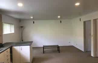 2B Pinewood St, Avondale