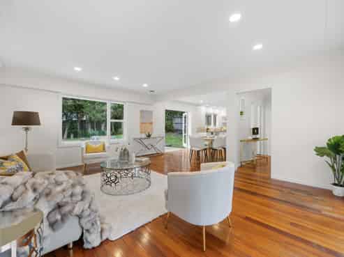 17 Downsview Road, Pakuranga Heights