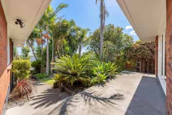 17 Downsview Road, Pakuranga Heights