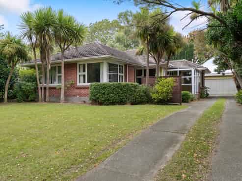 59 Woodbury Street, Russley