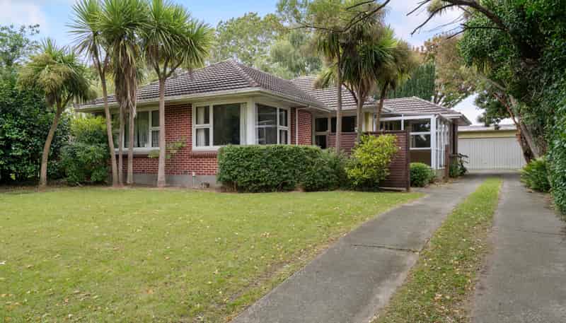 59 Woodbury Street, Russley