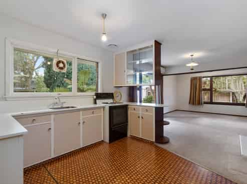 59 Woodbury Street, Russley