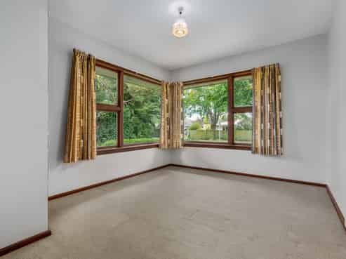 59 Woodbury Street, Russley