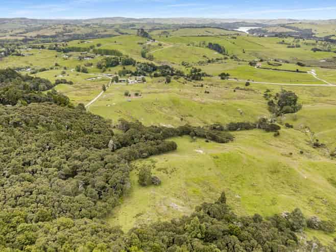 Lot 4 354 Mountain Road, Maungaturoto