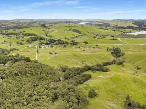 Lot 4 354 Mountain Road, Maungaturoto