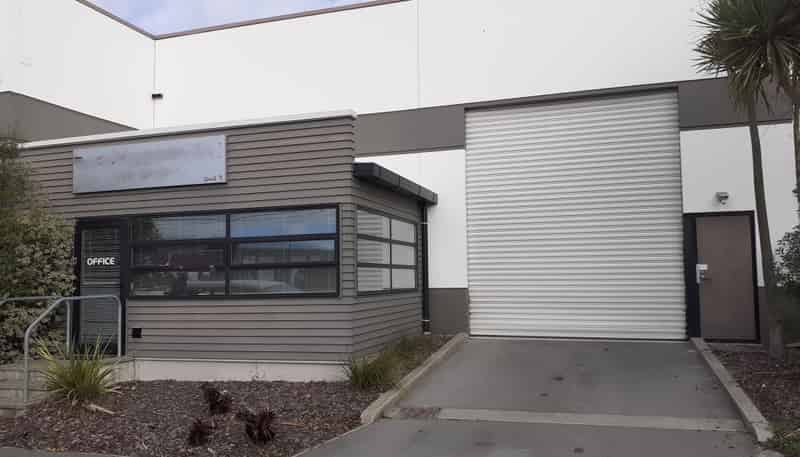 2/18 Taurus Place, Bromley