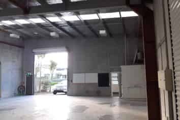 Warehouse For Lease
